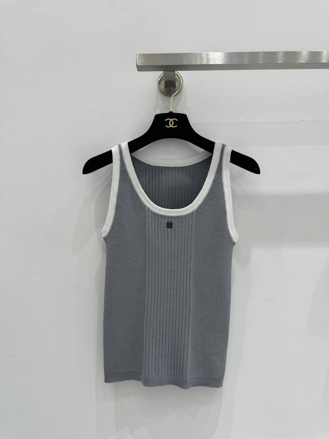 chanel 2025 Beach Spring And Summer New Products Contrast Color Slim Fit Knit