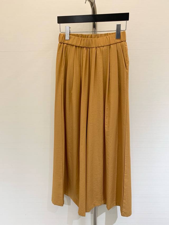 Summer Essential Loose Wide-Leg Casual Cotton And Linen Trousers. Made Of Imitat