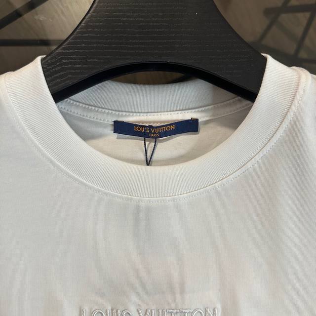 Lv Louis Vuitton 2025 spring and summer new letter embroidered Logo short-sleeve