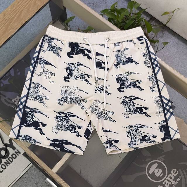 2025 new Burberry classic full-print war horse logo pattern print casual couple