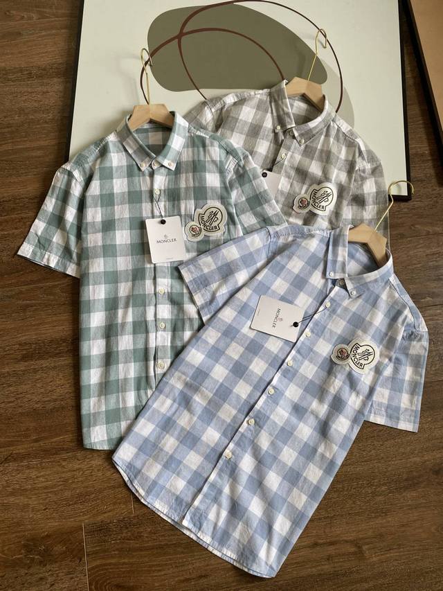 Moncler men's plaid large logo cotton and linen casual short-sleeved shirt! A ve