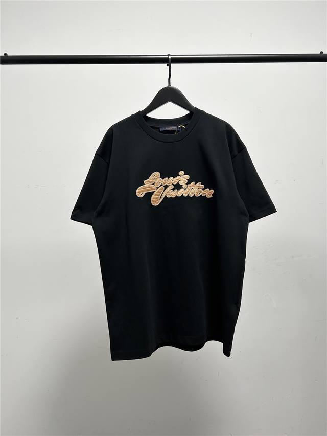 High version, very good quality! This style is loose and wide! High-quality Lv D