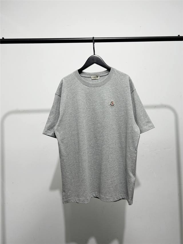 High version, very good quality! The latest Moncler wool short-sleeved T-shirt w
