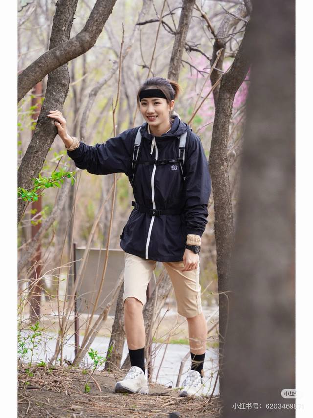 Kolon Sport, a Korean counter model, is a good quality product. It is a two-colo