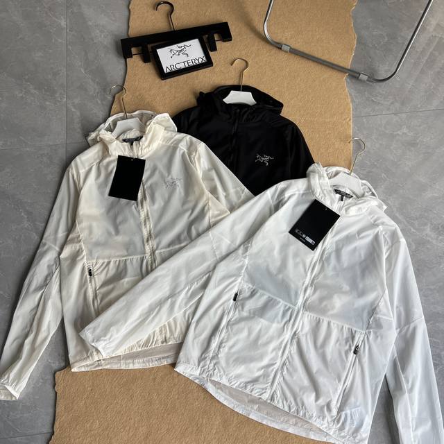Arcteryx Incendo series Incendo Alrshell brand logo lightweight windproof and th