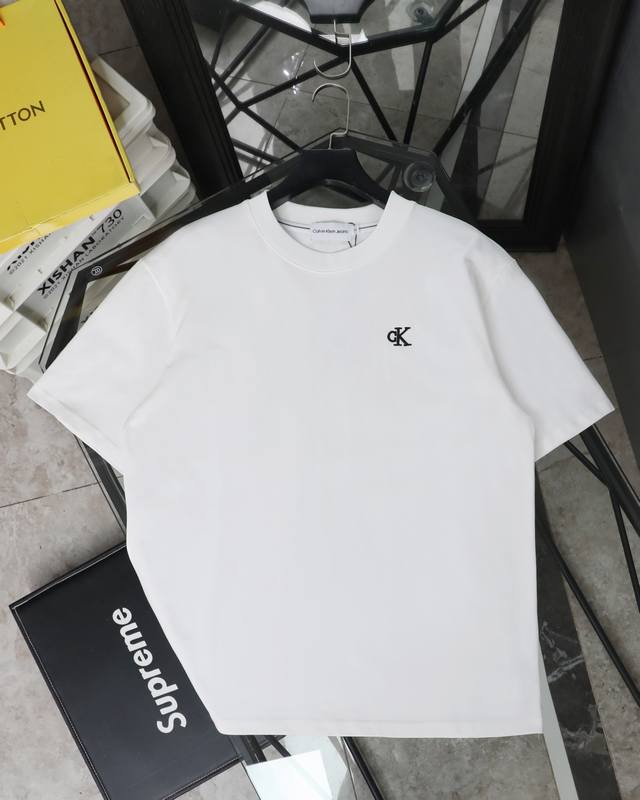 for top version Calvin Klein-Ck round neck short sleeves with letters printed on
