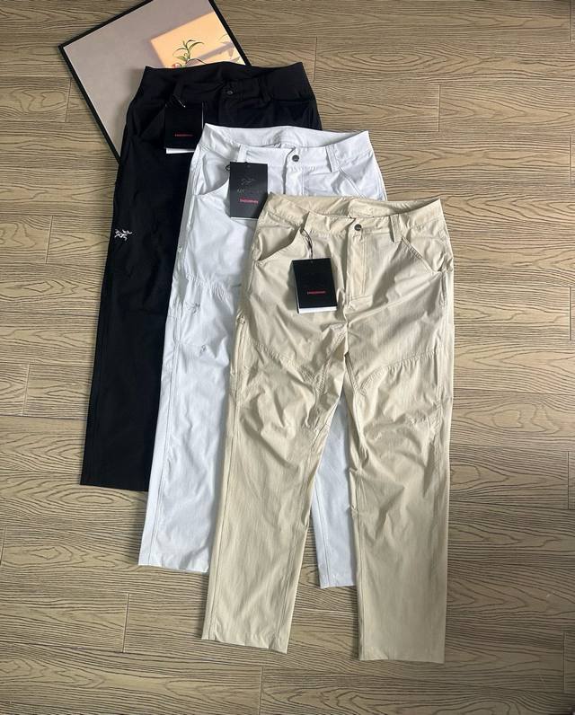 Arc'teryx Arc'teryx Tricolor Cronin Cotton Pant Spring and Summer Top Technology
