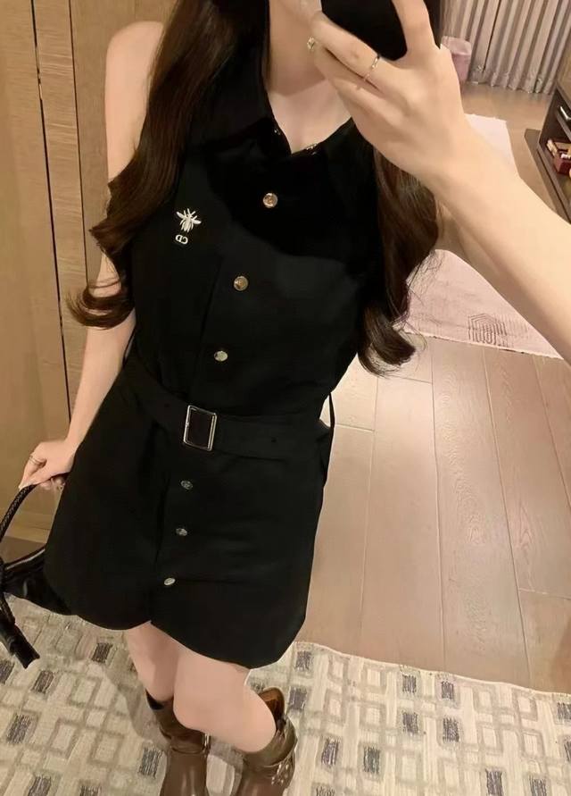 Dior Cd bee embroidered lapel sleeveless shirt dress with belt Style number: 256