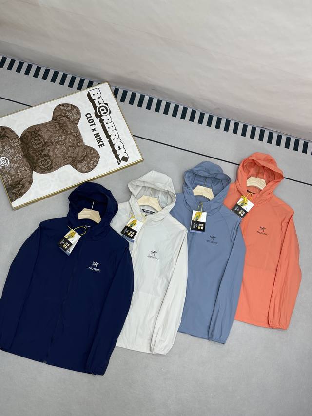With storage bag Arcteryx Arc'teryx summer new style spliced hooded nylon color