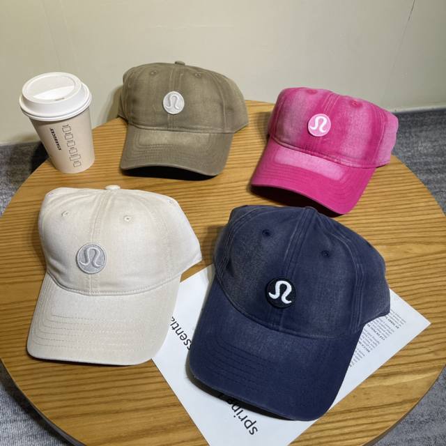 Unisex Classic Baseball Cap