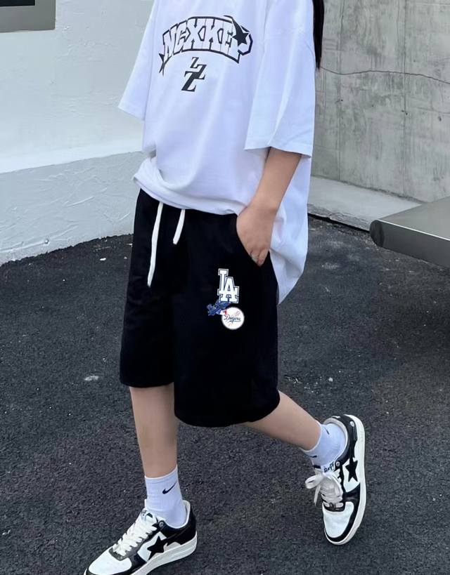 Mlb Yankees La's latest summer basic printed five-point casual shorts are made o