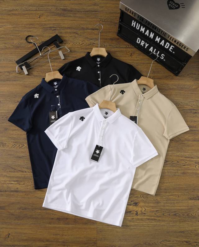 Descente classic lapel with small silicone logo on the chest, outdoor sports sho