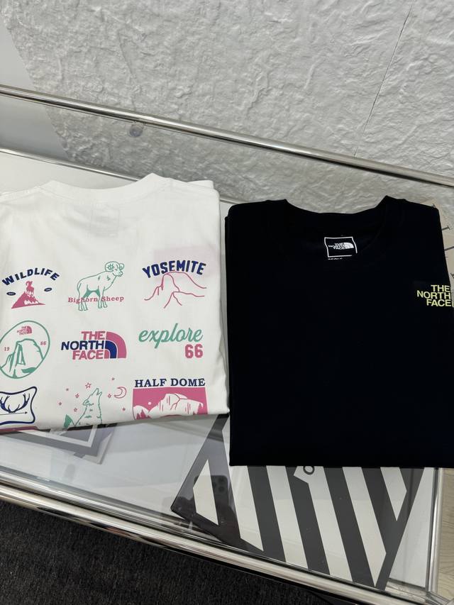 The North Face 25Ss Tnf back cartoon color print men and women couple round neck