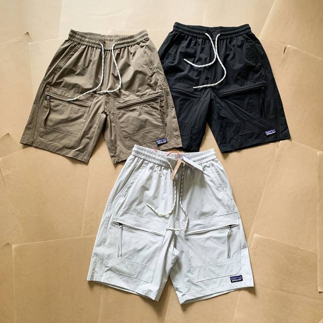 Patagonia large pocket workwear shorts Reactive dyes, natural and environmentall