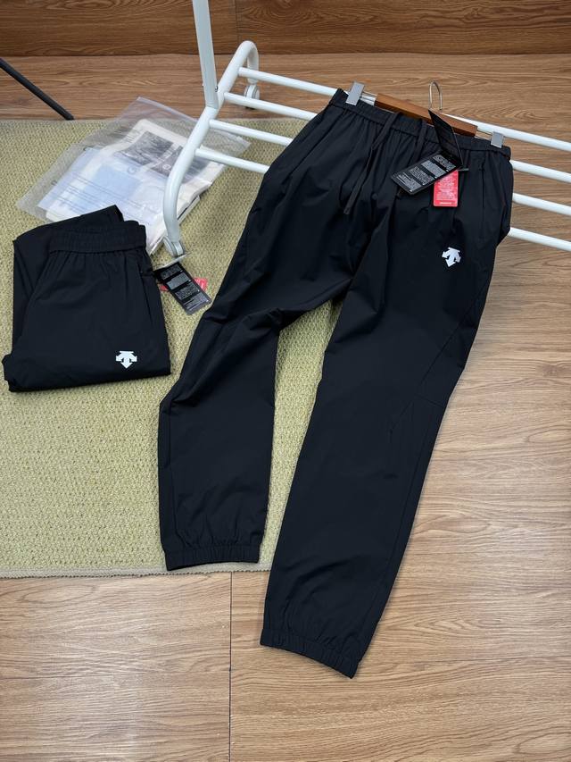 Descente custom fabric quick-drying breathable sports trousers Descente sports t