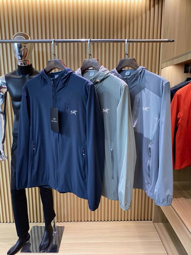 Arc'teryx 2025 latest hot-selling hooded sun protection clothing skin clothing c