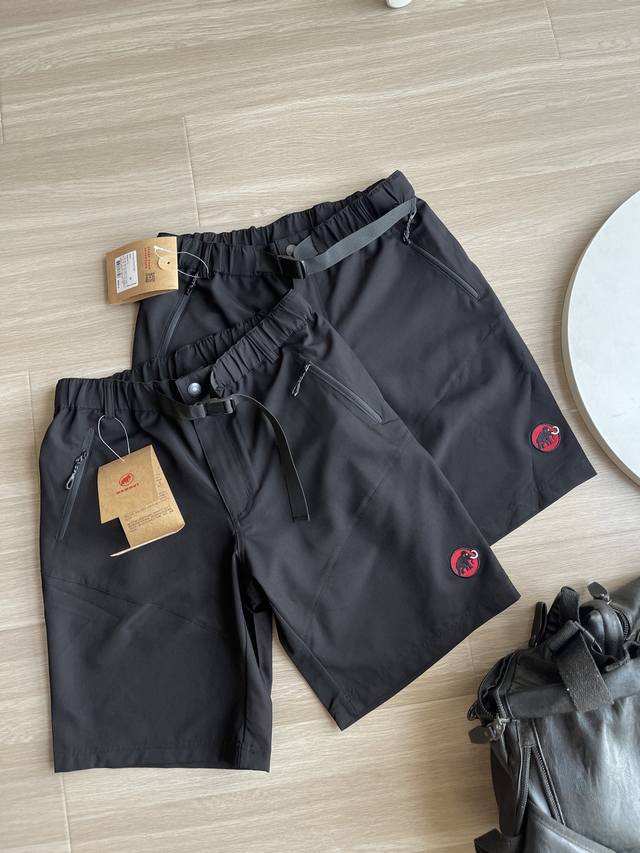 Mammut embroidered logo quick-drying outdoor shorts Mammut is a well-known outdo
