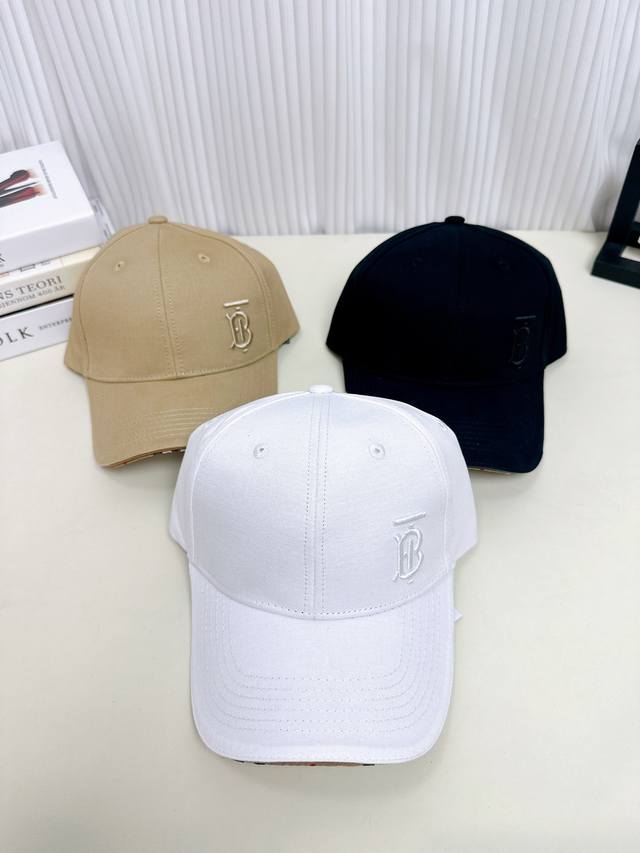 Burberry classic solid color embroidered side label baseball cap for men and wom