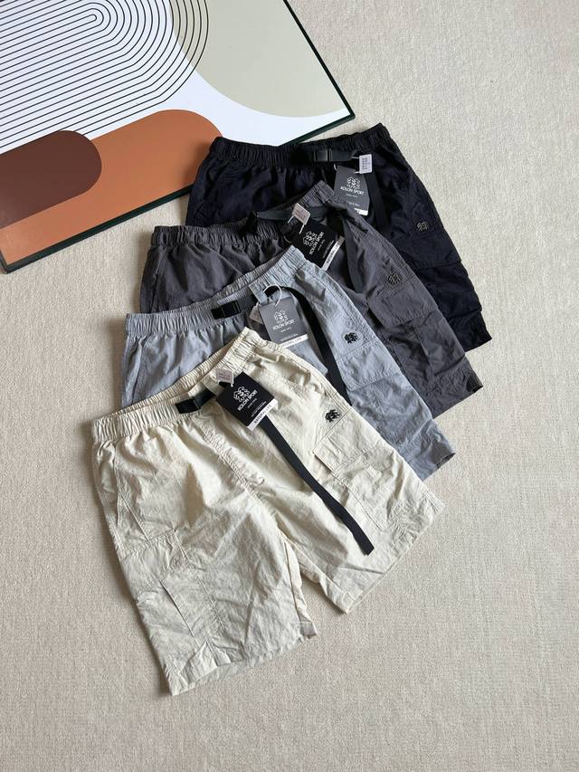 Kolon Sport flap multi-pocket loose water-repellent and dirt-resistant shorts Of