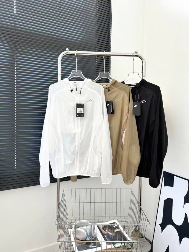 Nike 2025Ss: The cabinet is updated and launched simultaneously. Nike's lightwei