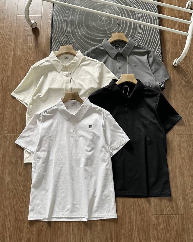 The counter updates the seamless and glued men's Polo shirts in four colors of K