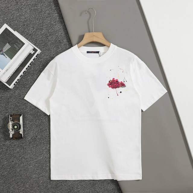 Top replica version Louis Vuitton Lv 25Ss early spring new short-sleeved contras