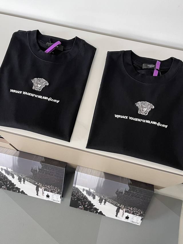 Boxed short-sleeved high version 2025Ss Versace Spring and Summer new products,