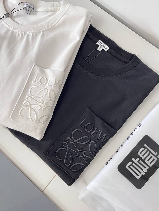 Loewe 2025Ss spring and summer chest pocket embroidered short-sleeved T, unisex