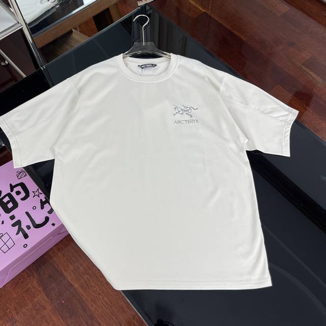 Arctetyx Multi Bird Logo Ss reflective print on the back letter logo American re