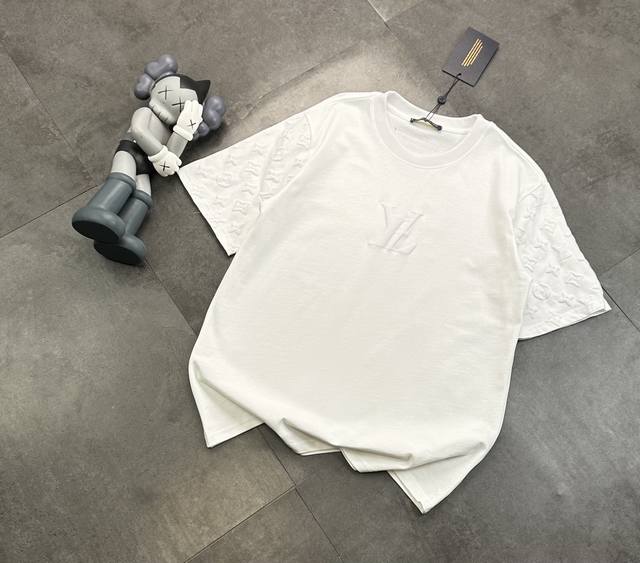 Fashion brand Louis Vuitton sleeves with old flower stitching and foam embellish