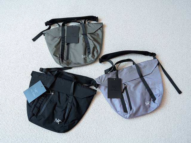 Top outdoor single product bag Agranville Shoulder outdoor shoulder bag Size: 39