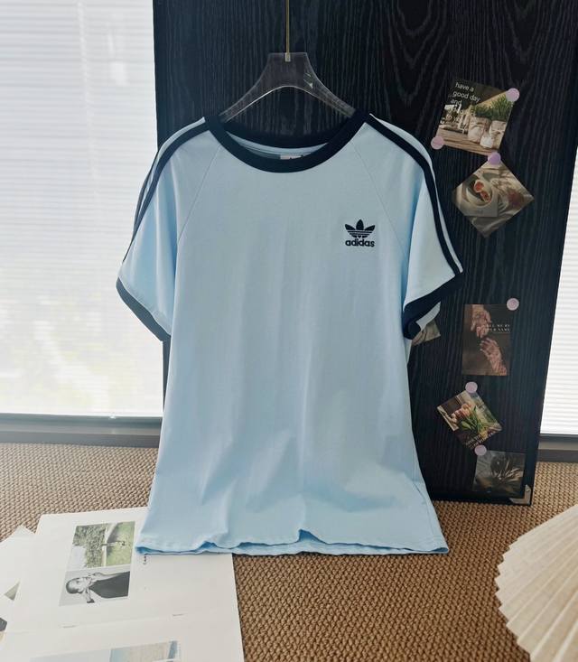 Price P: Product name: Adidas* Ad clover embroidered sea salt blue short sleeves