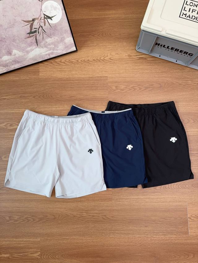 Descente's 25th summer new outdoor men's new sports casual quick-drying shorts!