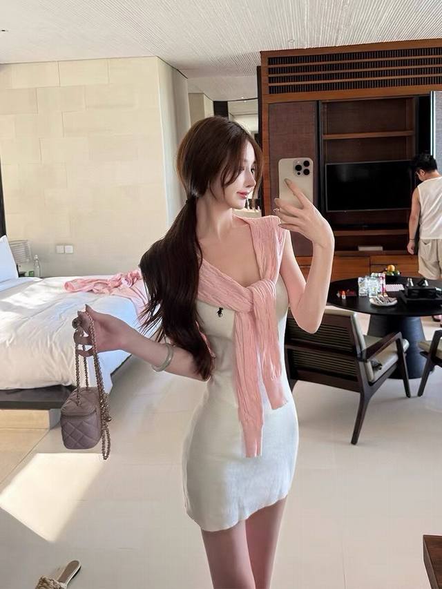 New two-piece suit Rl Lav's new shawl dress Super tender little skirt With a sha