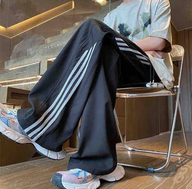New summer Adidas three-bar trousers, ice silk four-way stretch couple trousers,