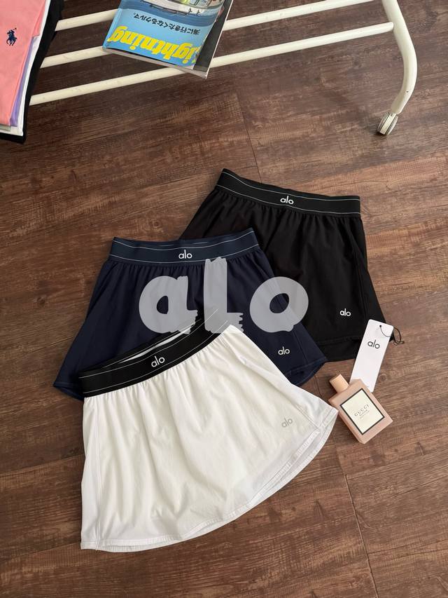 Playful and capable Alo mini tennis skirt