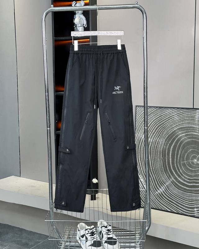 Arc'Teryx American outdoor functional sports pants, all-seasons straight zipper