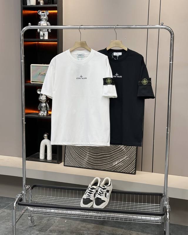 Stone Island 25Ss new summer short-sleeved couple's style with a disc letter log