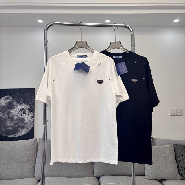 Prada Prada design sense large version round neck short sleeve outdoor T-shirt H