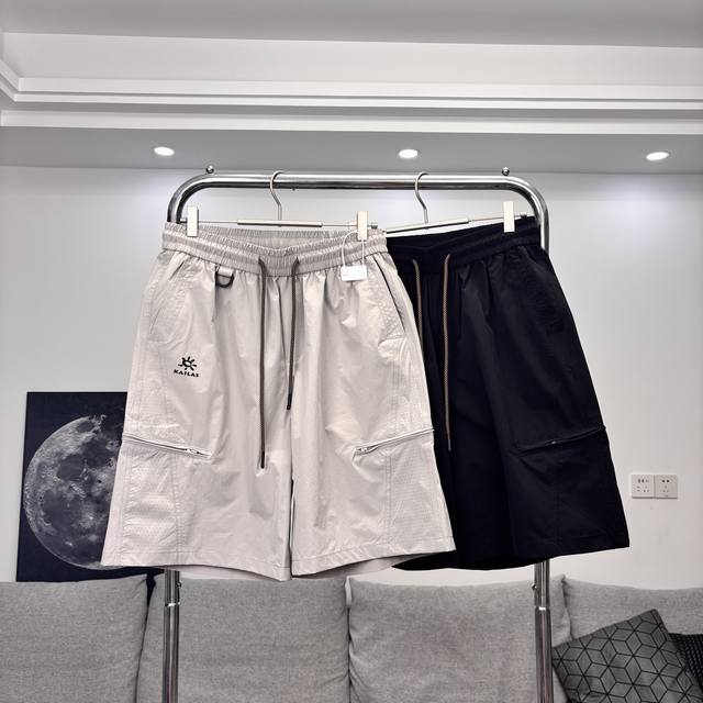 Kailas breathable outdoor functional style sports shorts The upper body is full