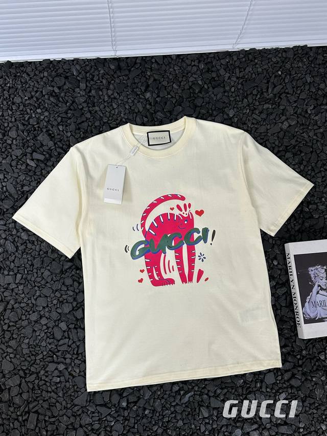 Gucci 24Ss new summer pink cat letter logo printed short-sleeved T-shirt Hot sty