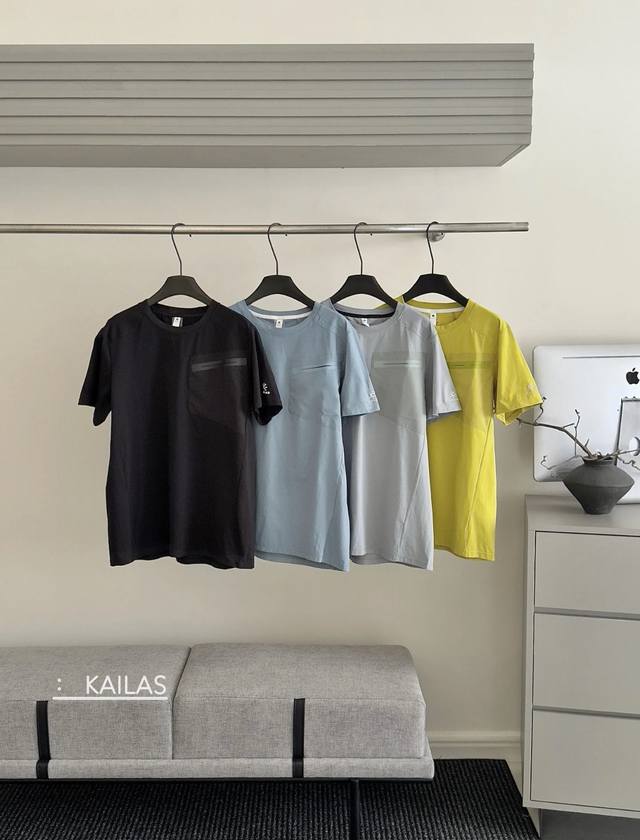 Kailas-Kailashi 25 spring and summer new simple chest large pocket short-sleeved