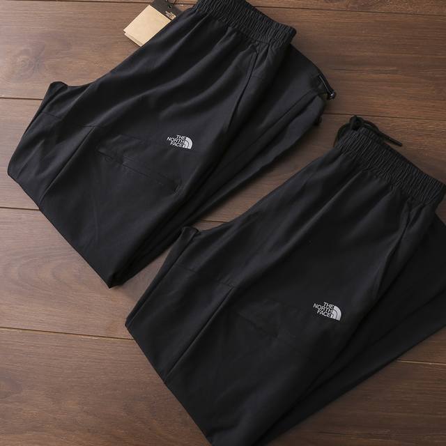 Carefully selected goods! The North Face's new men's and women's casual sports t