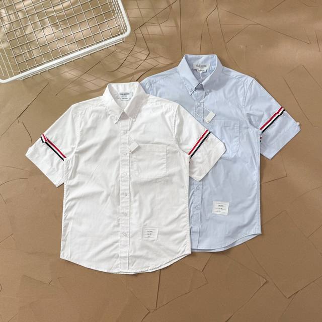 Tb double sleeve label poplin thin short-sleeved shirt T81 Thom Browne. Tb doubl