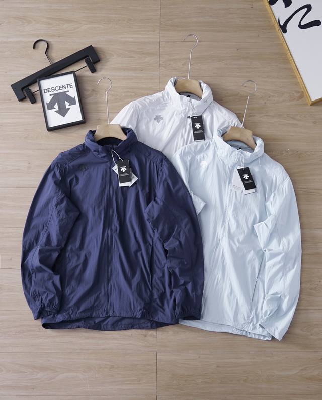 Descente sunscreen lightweight wind shell skin jacket Breathable, lightweight, d