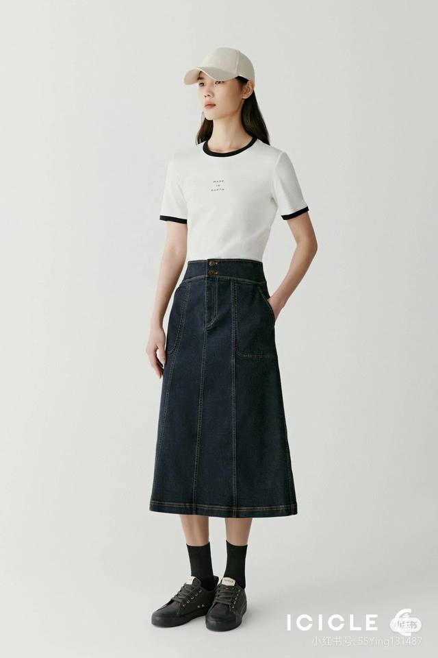The same style as Xiaohe's! "Made in the Earth" letter cotton T Color: White Siz