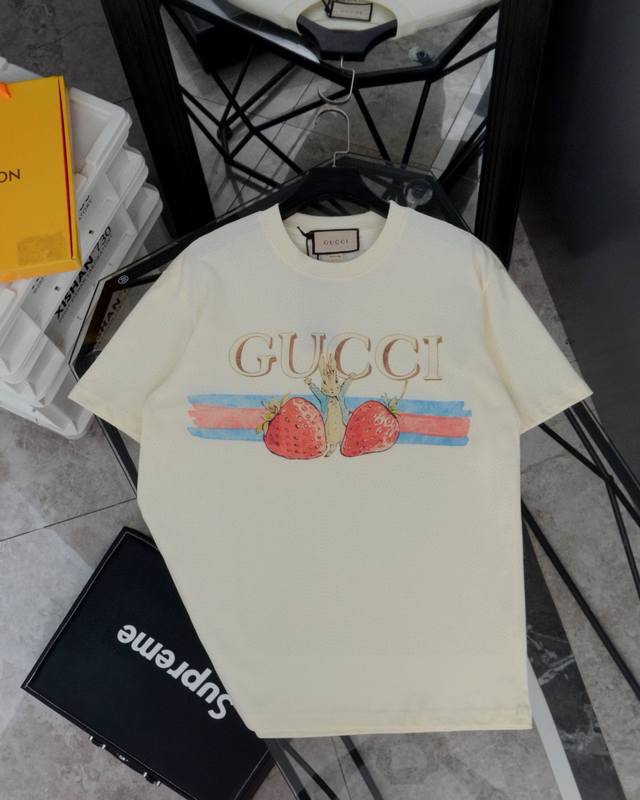 Top replica Gucci Peter Rabbit series strawberry rabbit print round neck short-s