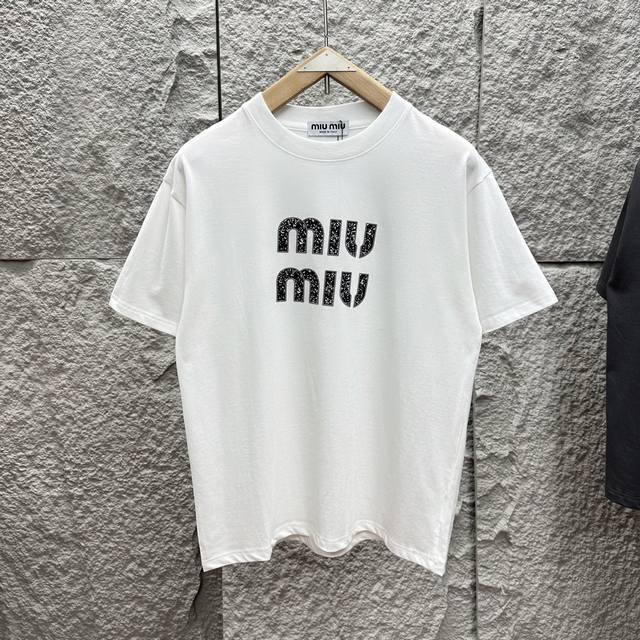 New for summer, Miumiu boutique couple short-sleeved tops, high-end quality from