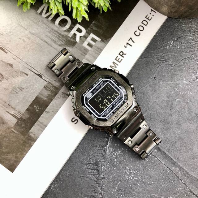 Original version, hand-raising light movement Casio G-Shock Gmw-B5000 all-metal