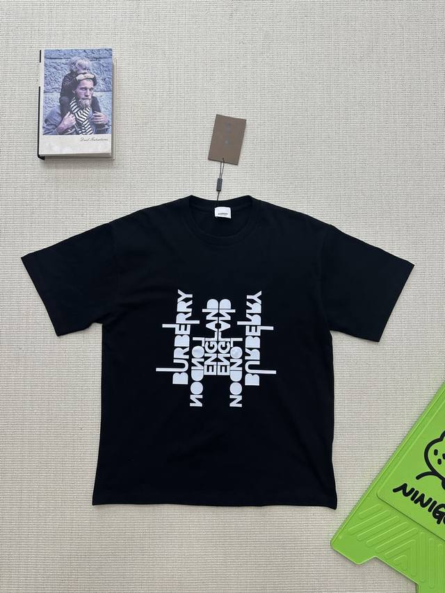 Burberry loose casual versatile drop shoulder black and white letter logo patter